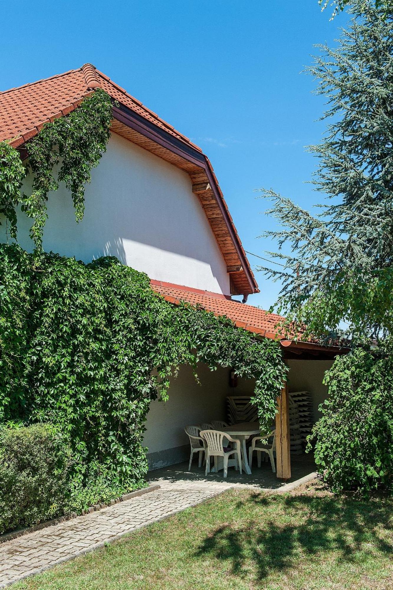 Alina Apartmanhaz Hévíz Exteriör bild