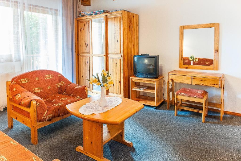 Alina Apartmanhaz Hévíz Rum bild